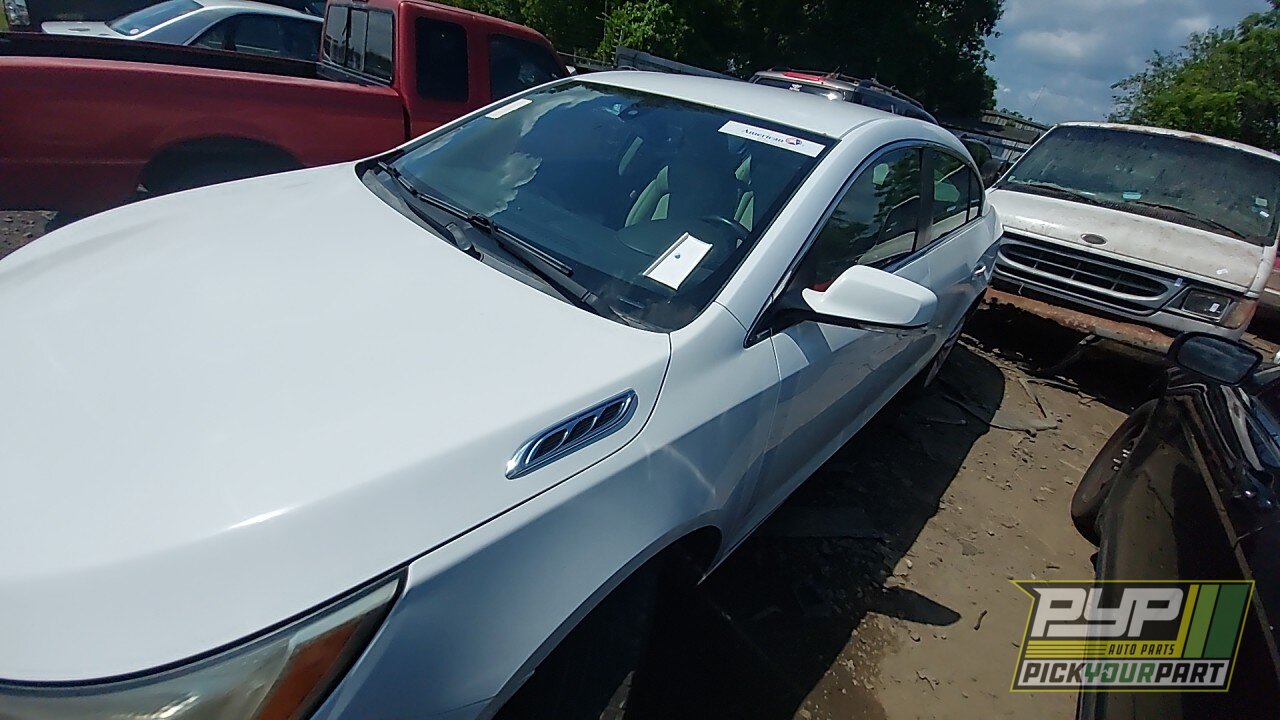 Photo of 2015 Buick Lacrosse
