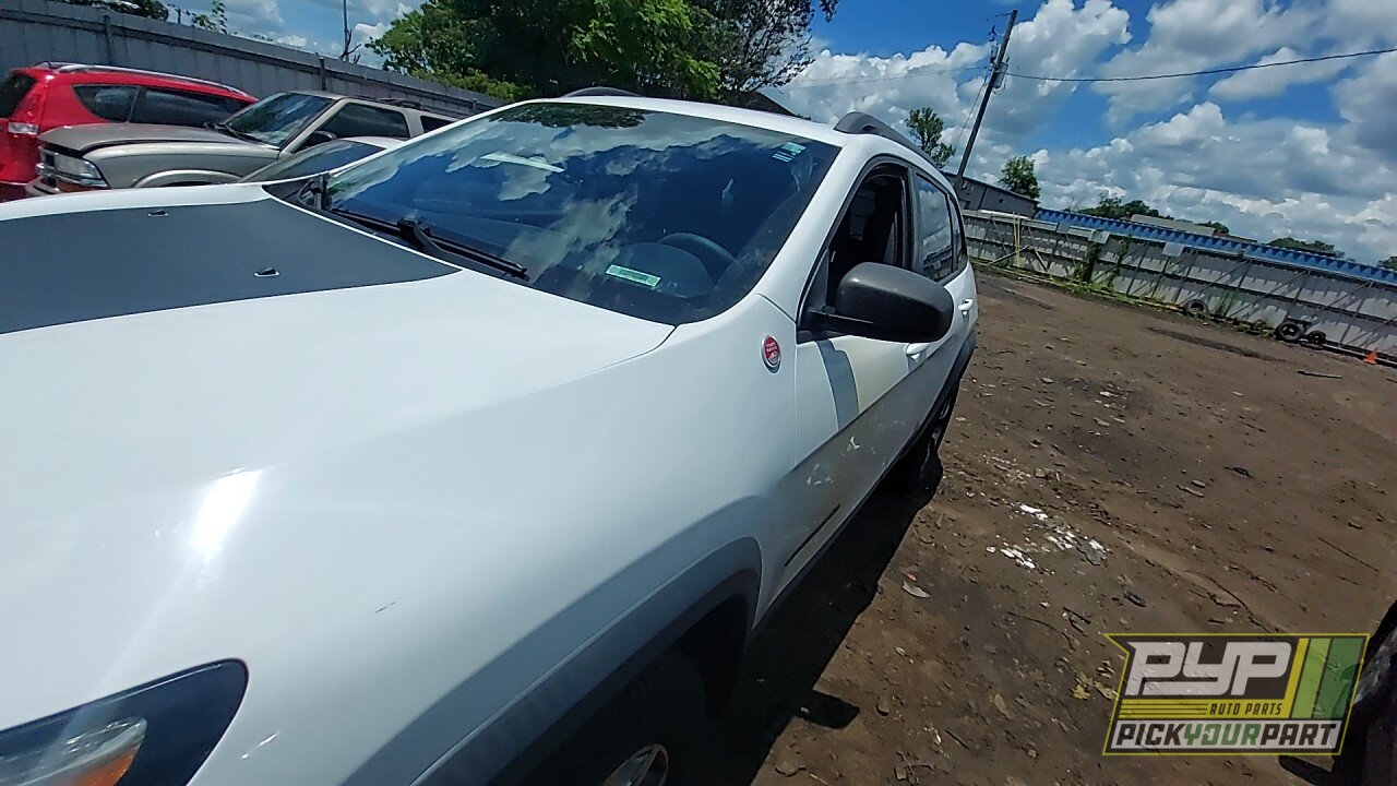 Photo of 2014 Jeep Cherokee