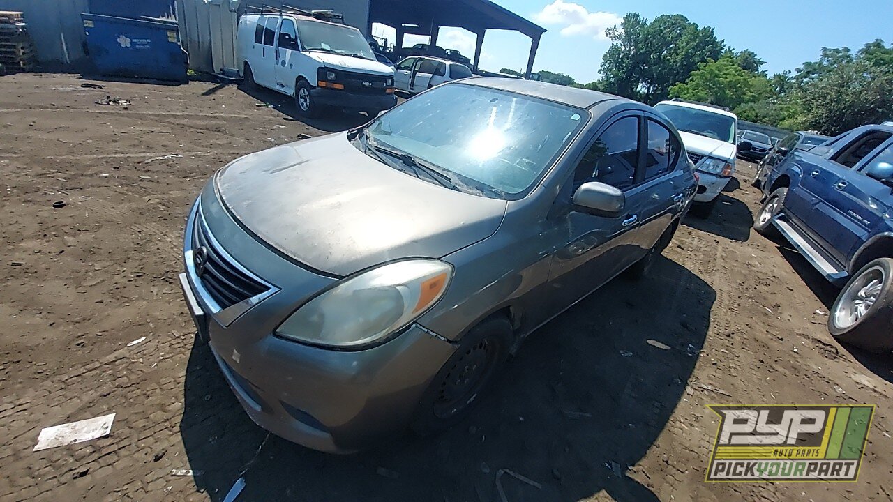 Photo of 2012 Nissan Versa