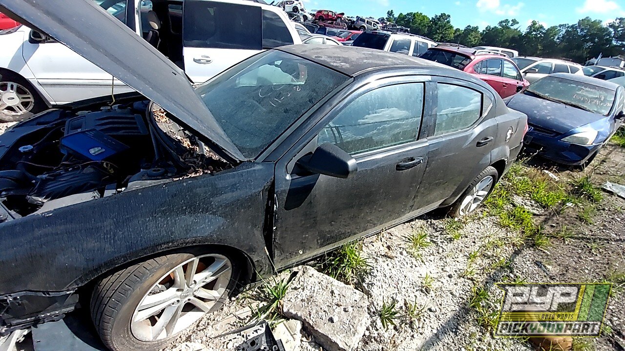 Photo of 2014 Dodge Avenger