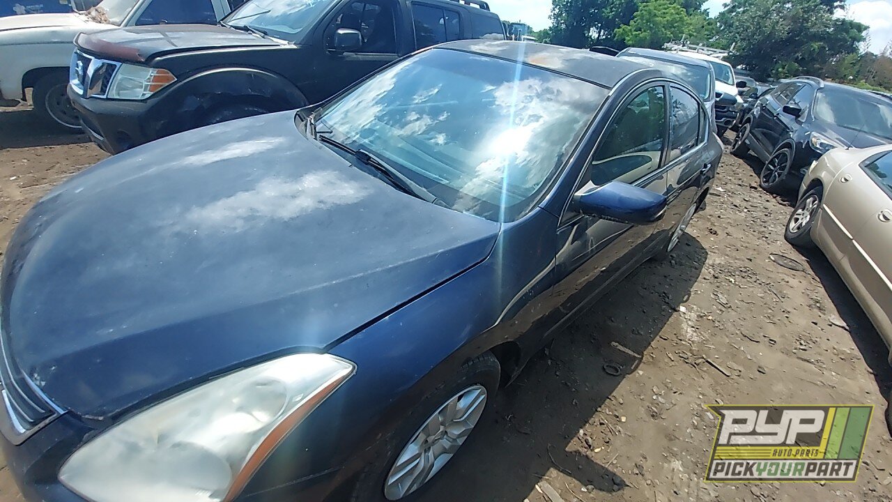 Photo of 2010 Nissan Altima