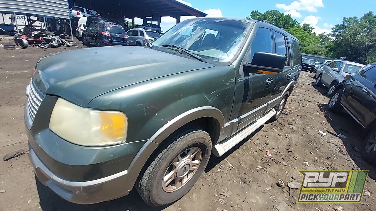 Photo of 2004 Ford Expedition