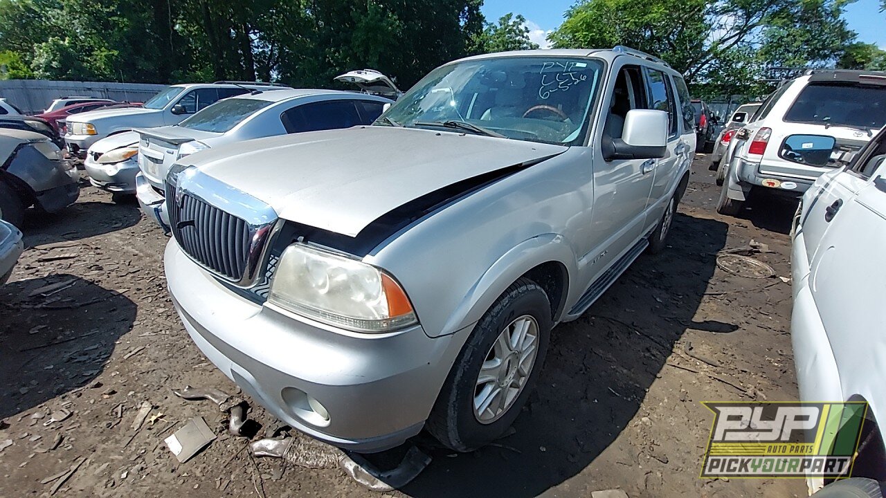 Photo of 2004 Lincoln Aviator
