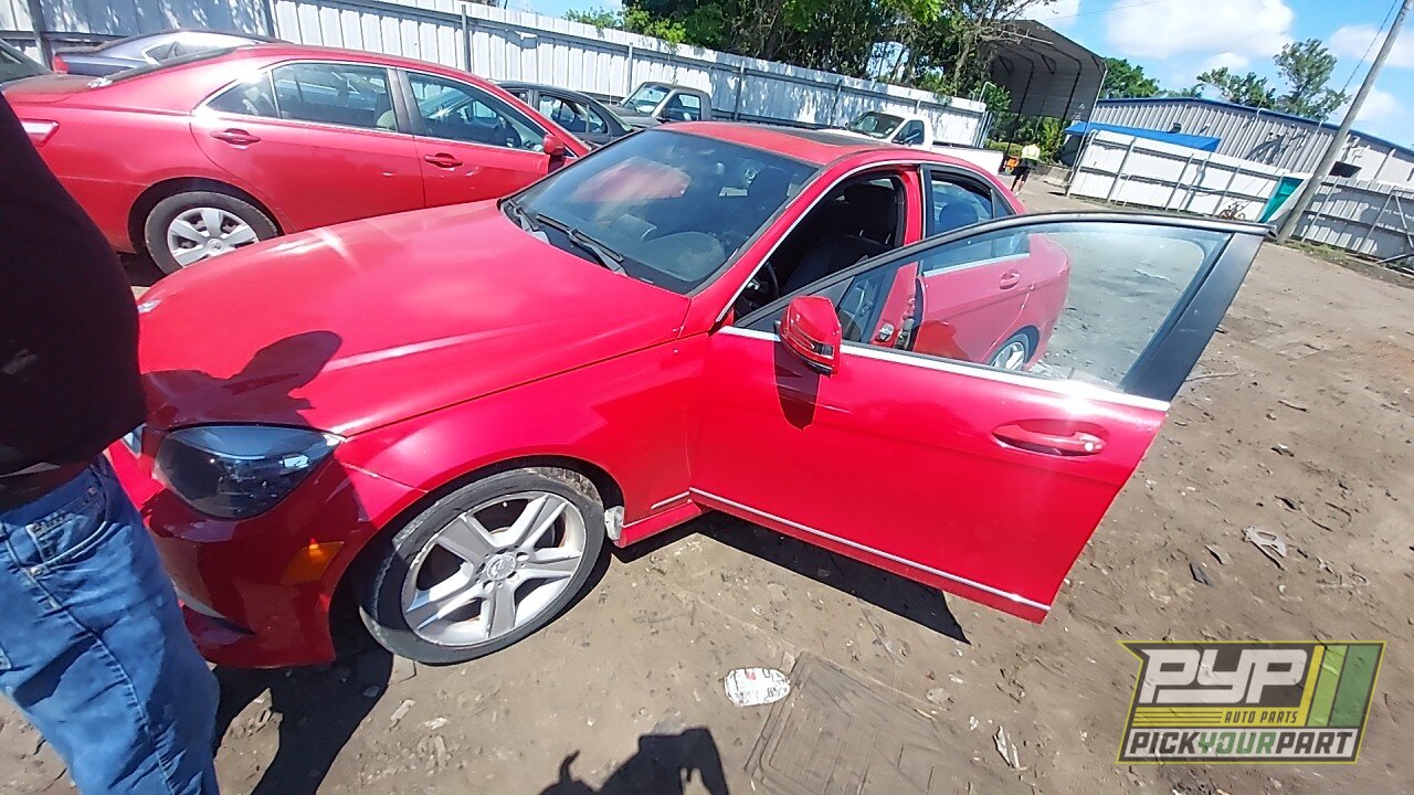 Photo of 2011 Mercedes-Benz C300
