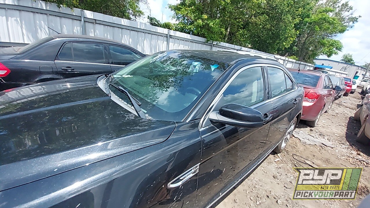 Photo of 2012 Ford Taurus