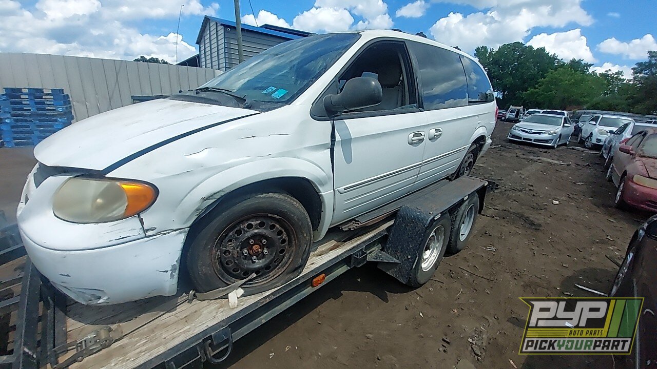 Photo of 2006 Chrysler Town & Country