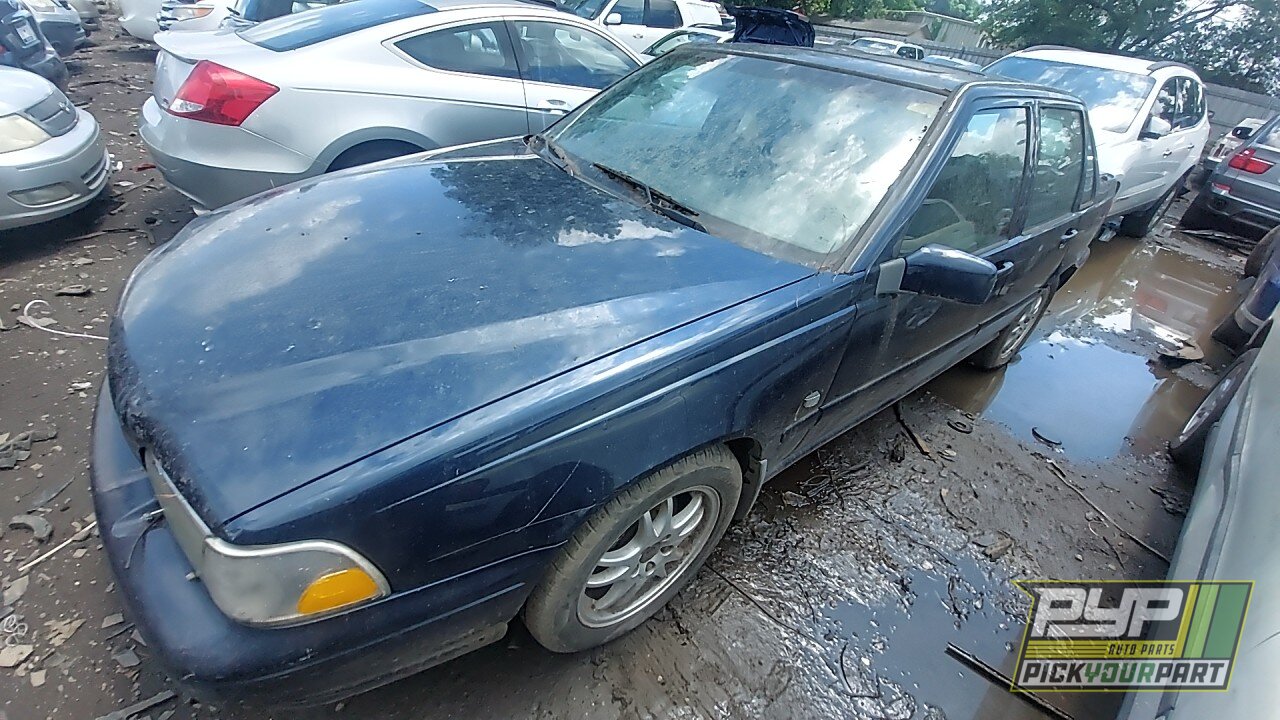 Photo of 2000 Volvo S70