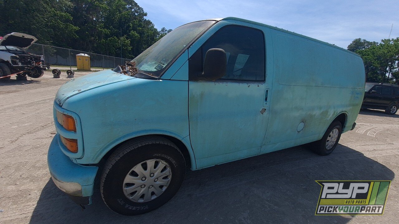 Photo of 2002 Gmc Savana 2500