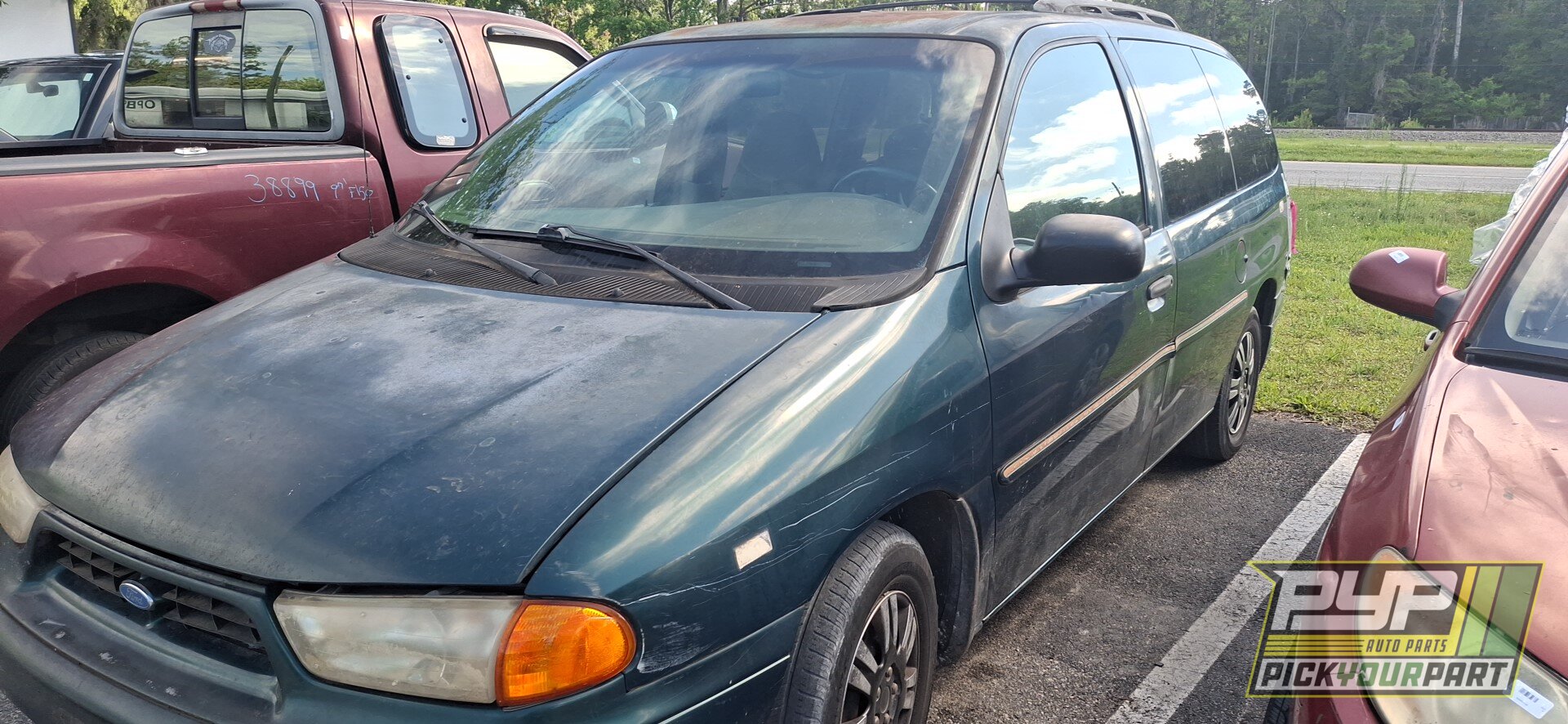 Photo of 1998 Ford Windstar