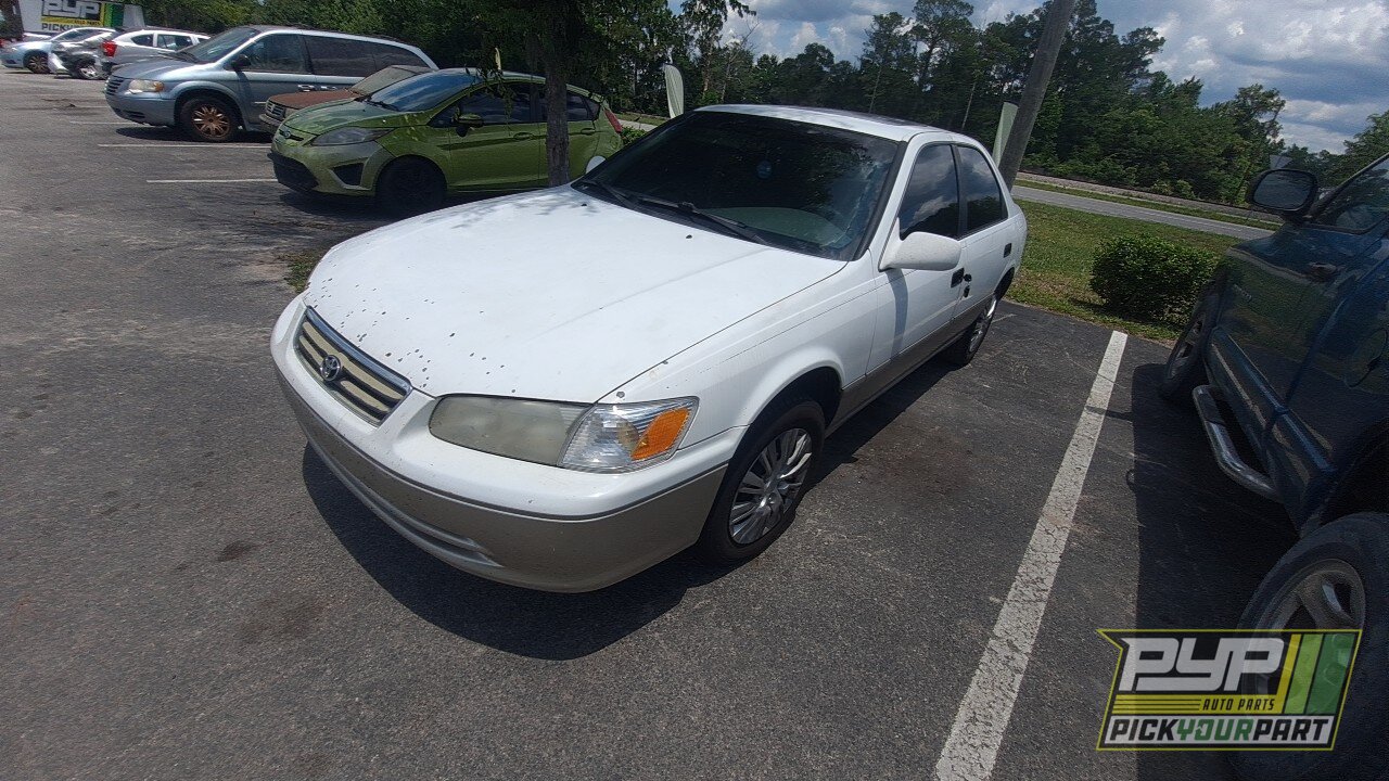 Photo of 2000 Toyota Camry