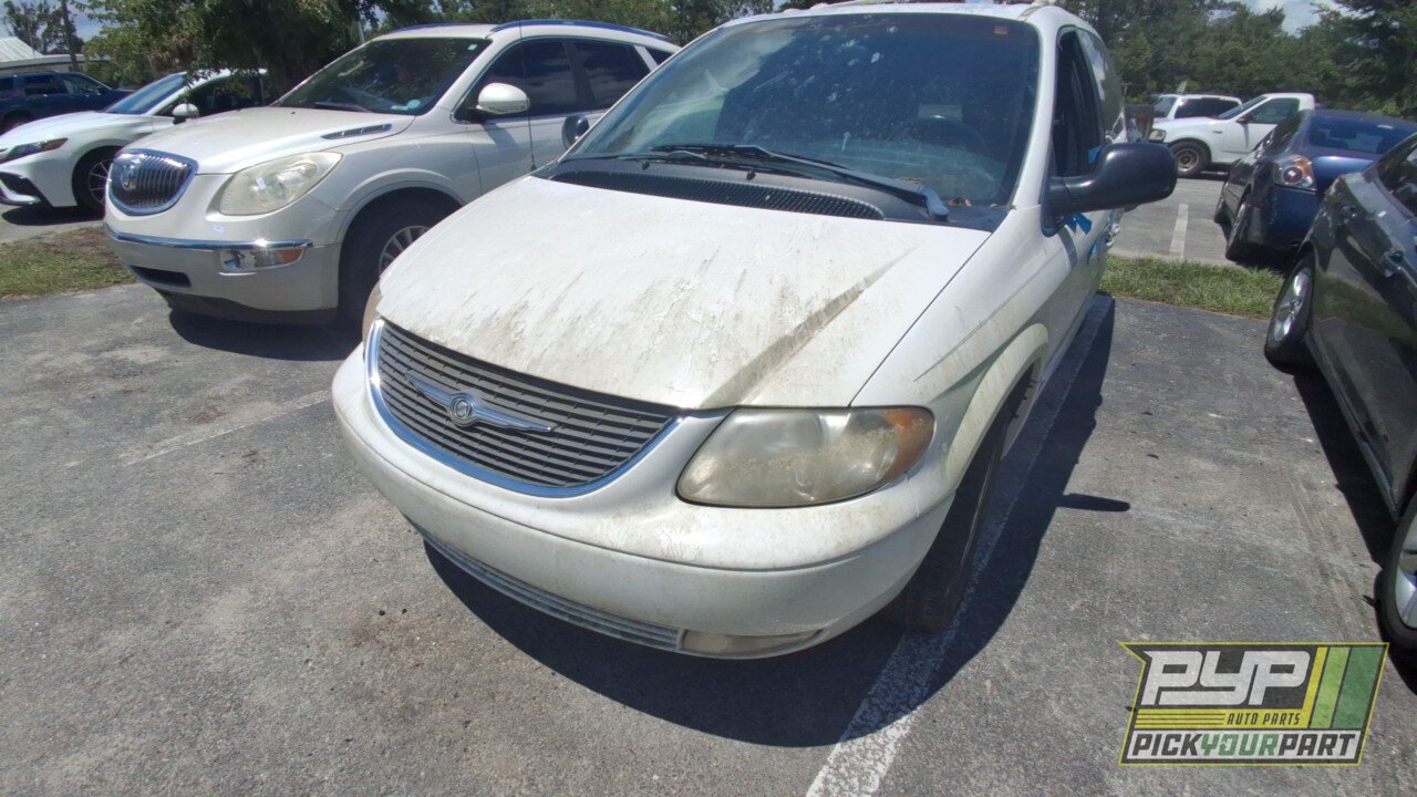 Photo of 2002 Chrysler Town & Country
