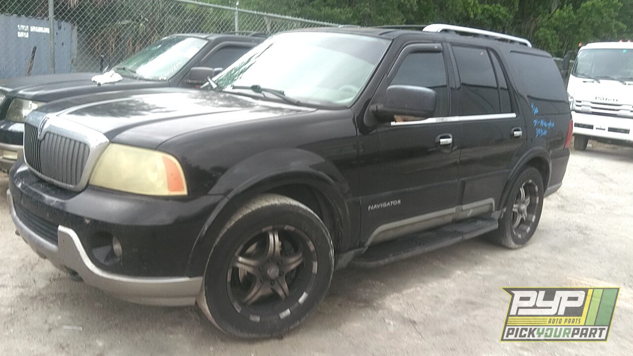 Photo of 2004 Lincoln Navigator