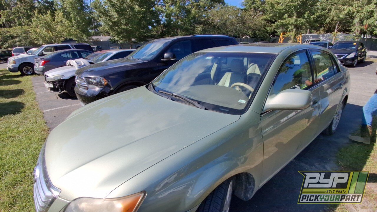 Photo of 2010 Toyota Avalon