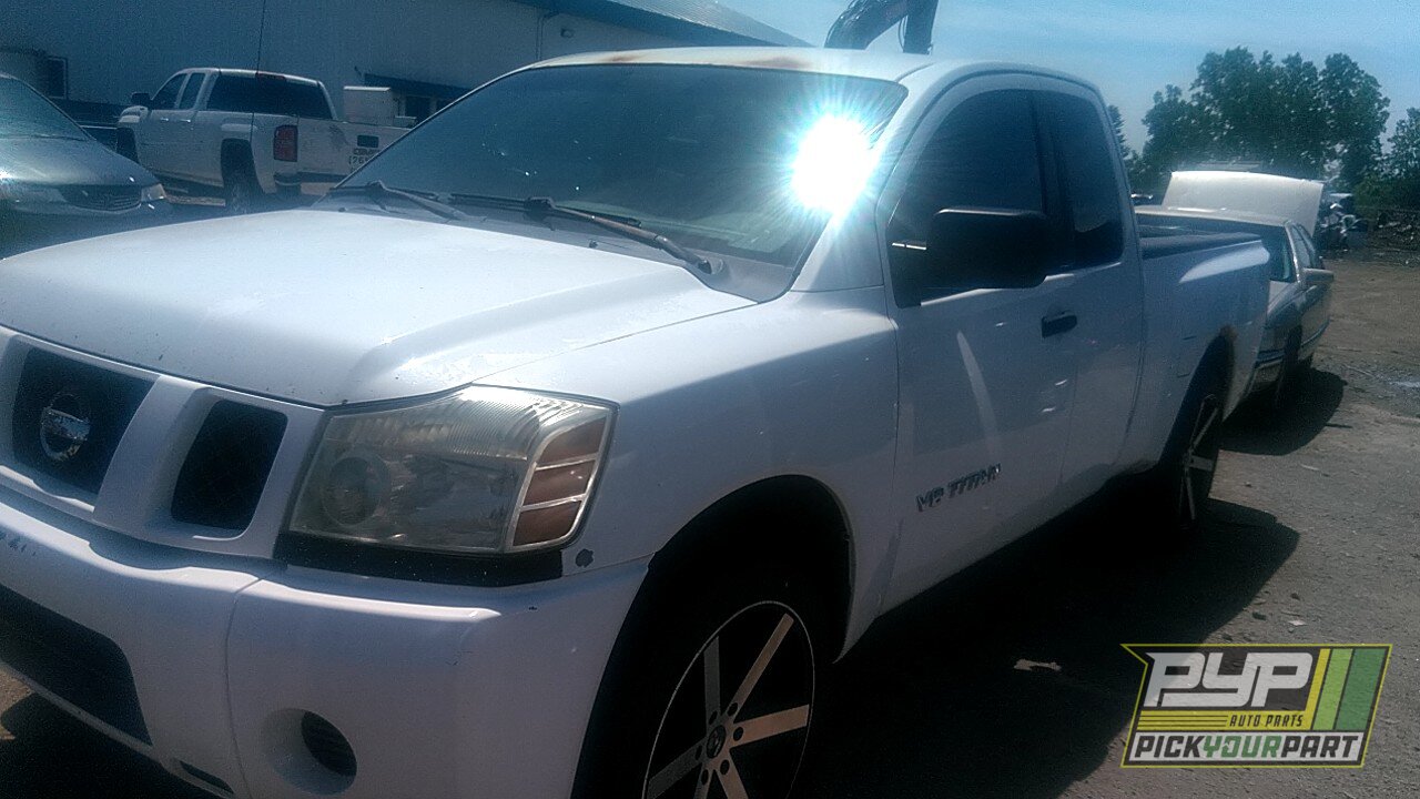 Photo of 2005 Nissan Titan