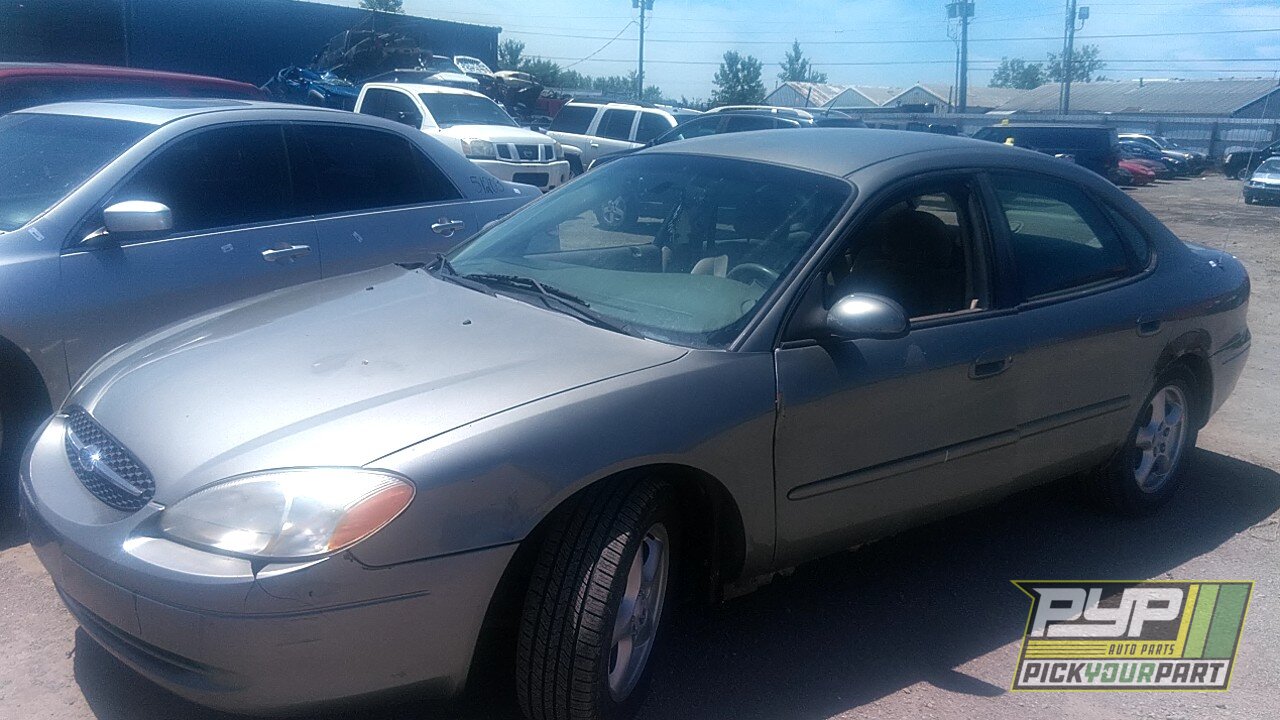 Photo of 2003 Ford Taurus