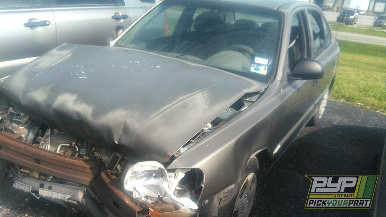 Photo of 2002 Hyundai Accent