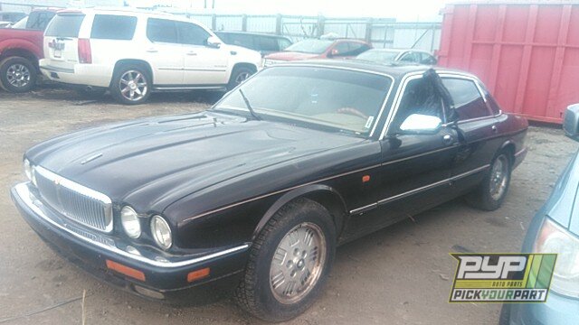 Photo of 1995 Jaguar Vanden Plas