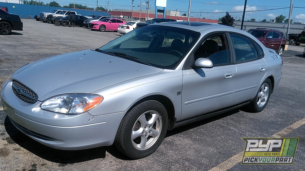 Photo of 2003 Ford Taurus