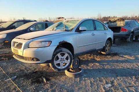 Photo of 2010 Volvo S40