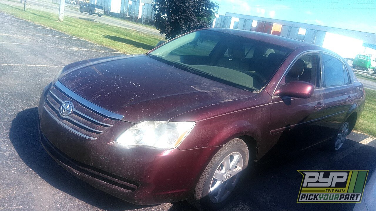 Photo of 2005 Toyota Avalon