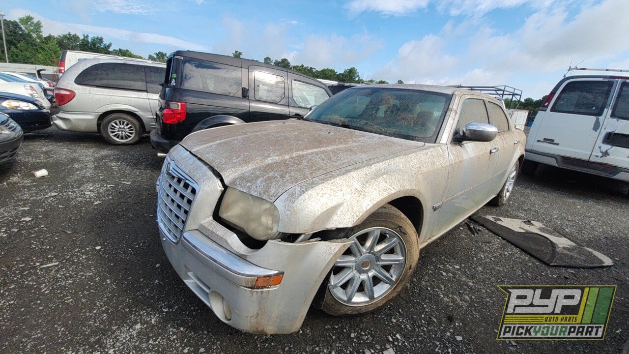 Photo of 2005 Chrysler 300
