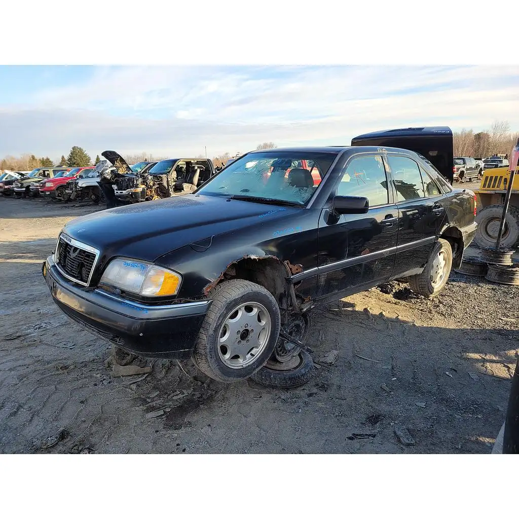 Photo of 1994 Mercedes-Benz 200 Series