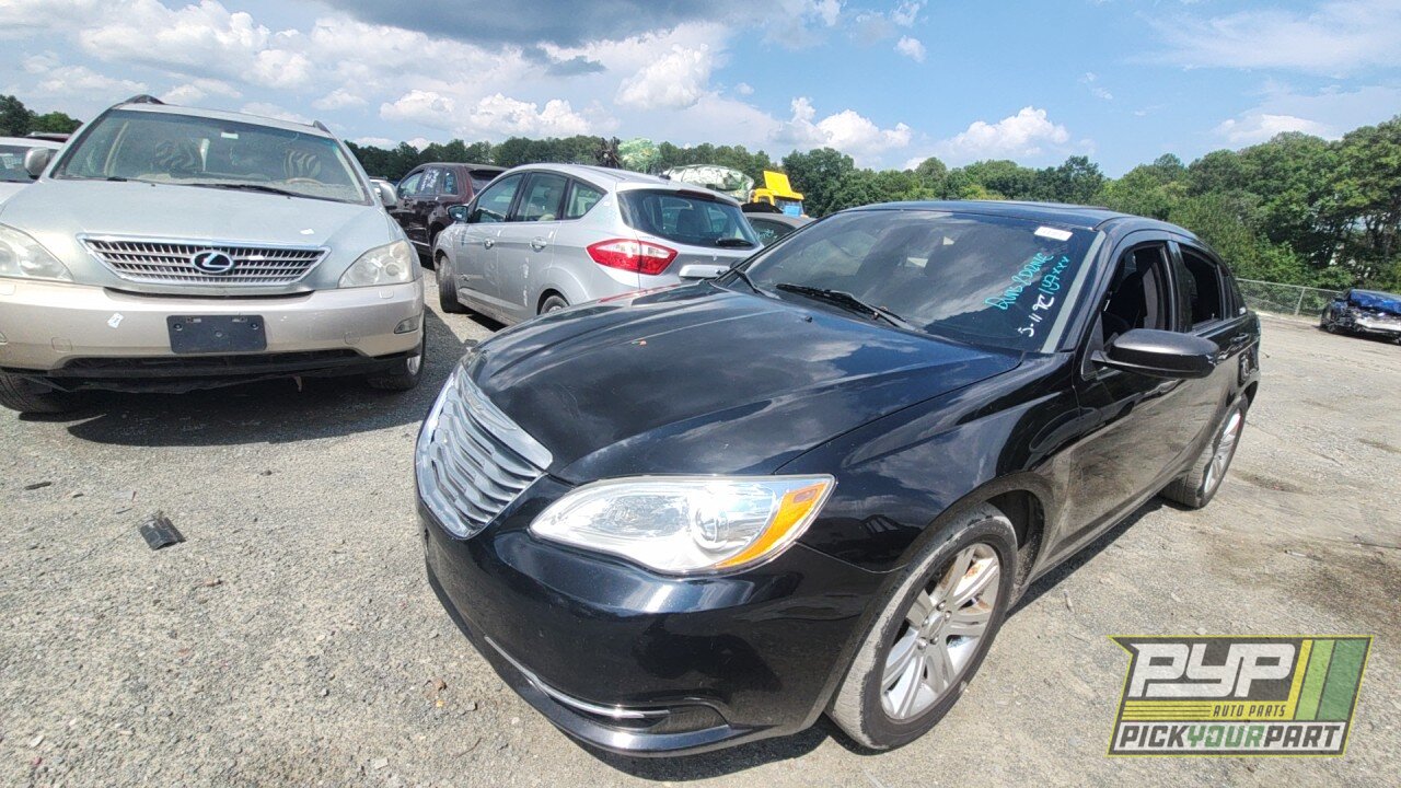 Photo of 2013 Chrysler 200