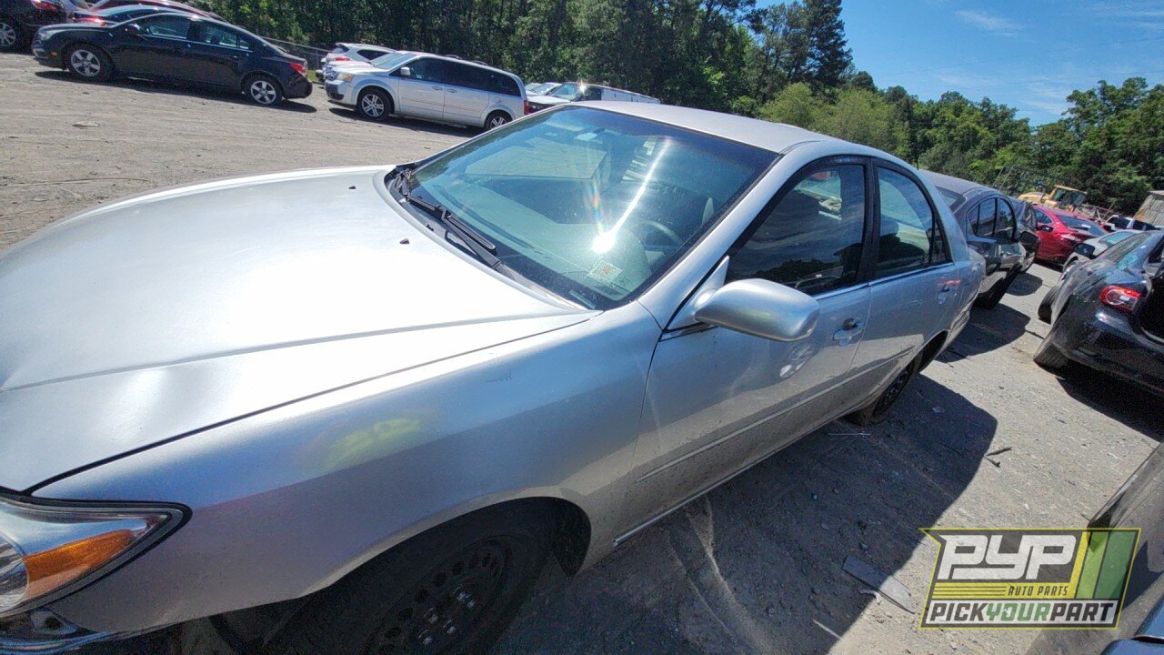 Photo of 2004 Toyota Camry