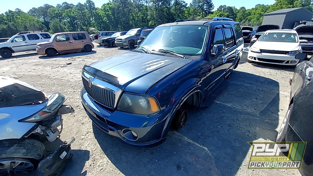 Photo of 2004 Lincoln Navigator