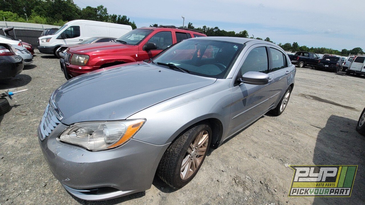Photo of 2013 Chrysler 200