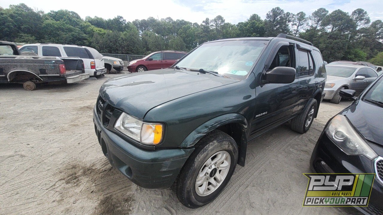 Photo of 2004 Isuzu Rodeo