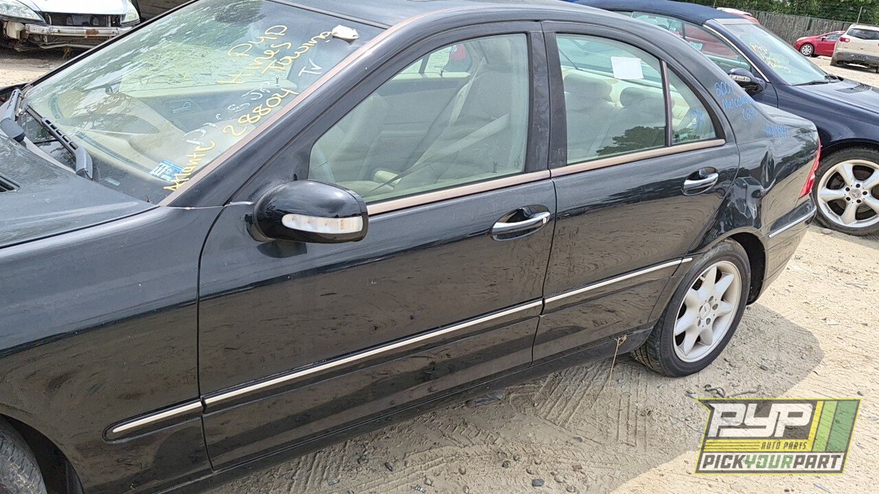 Photo of 2004 Mercedes-Benz C240