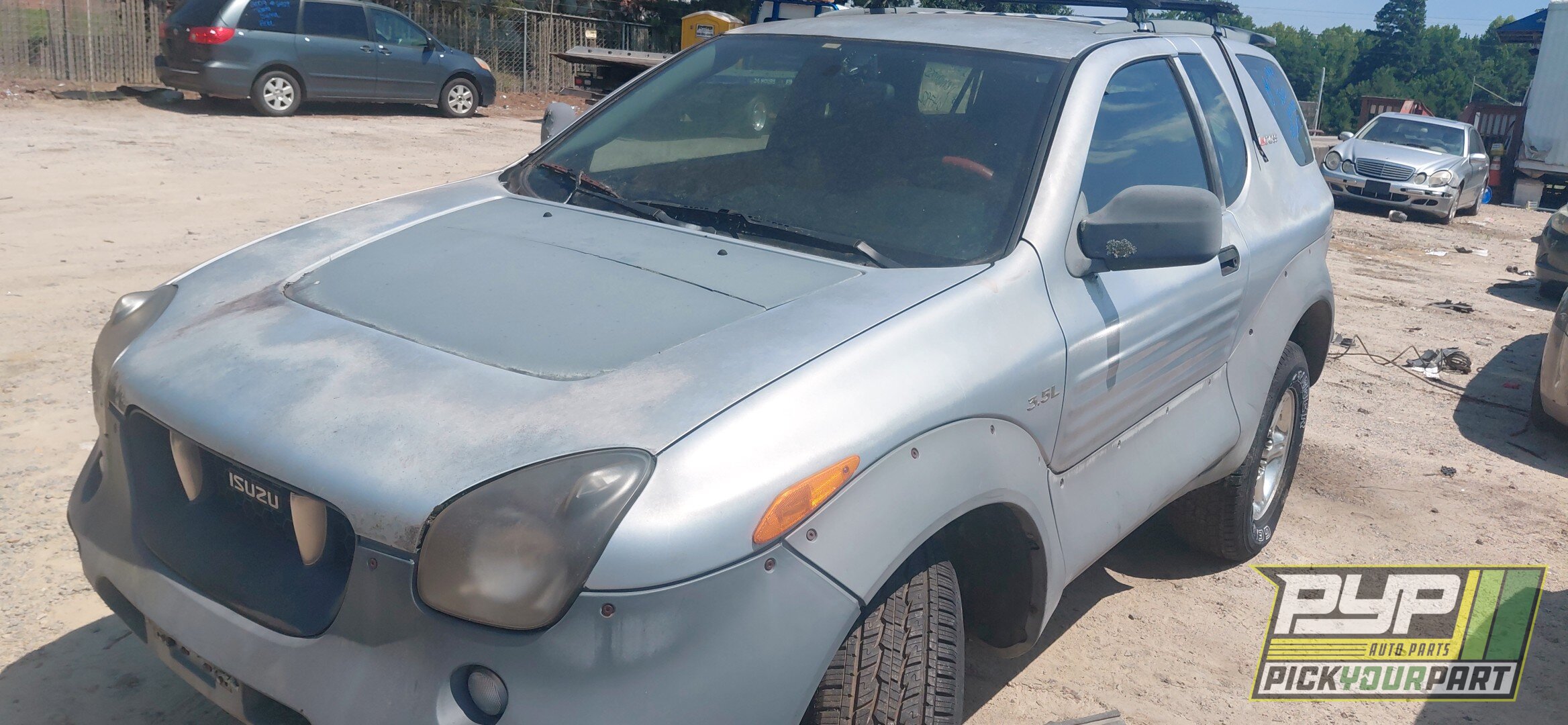 Photo of 1999 Isuzu Vehicross