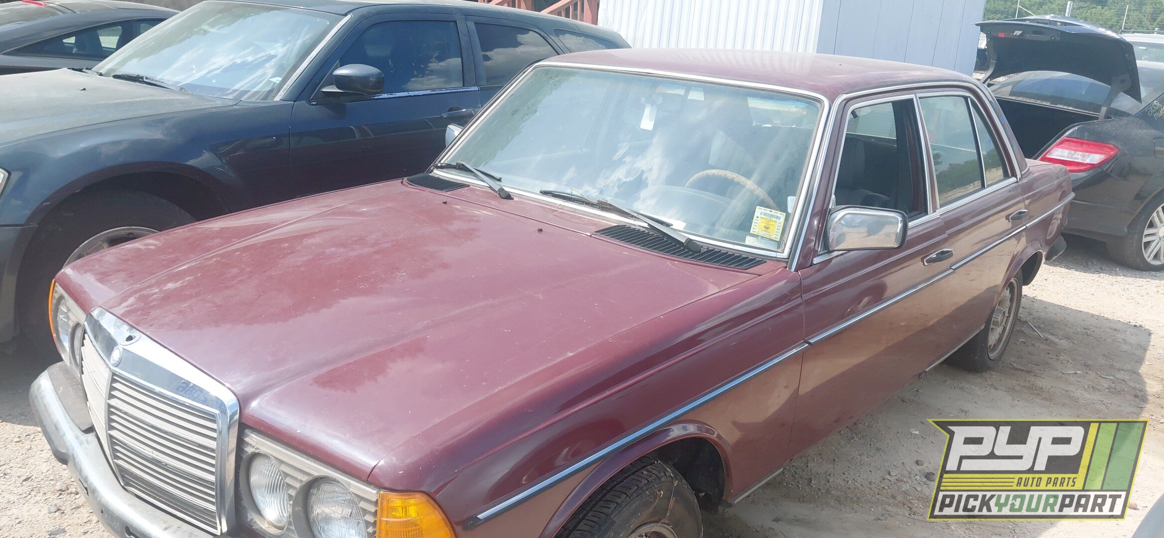 Photo of 1980 Mercedes-Benz 300D