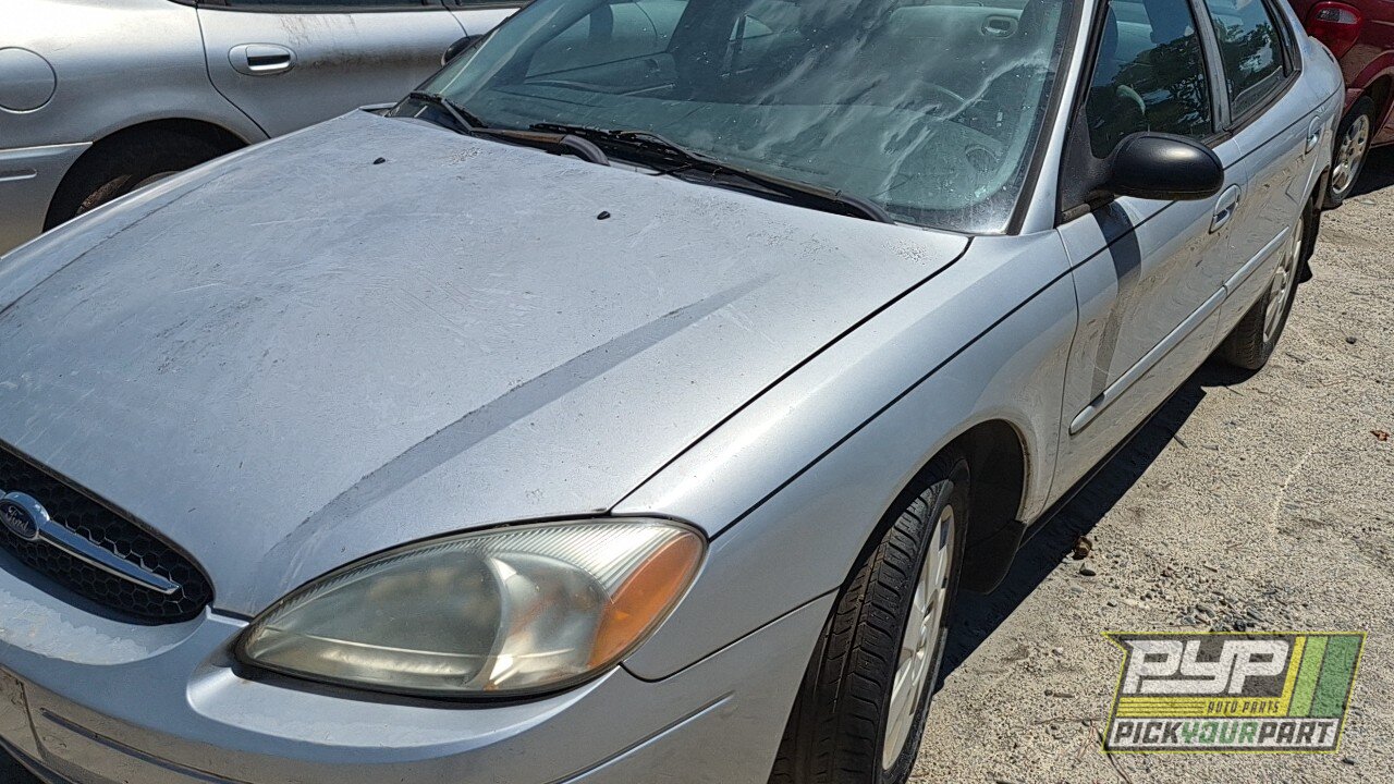 Photo of 2002 Ford Taurus