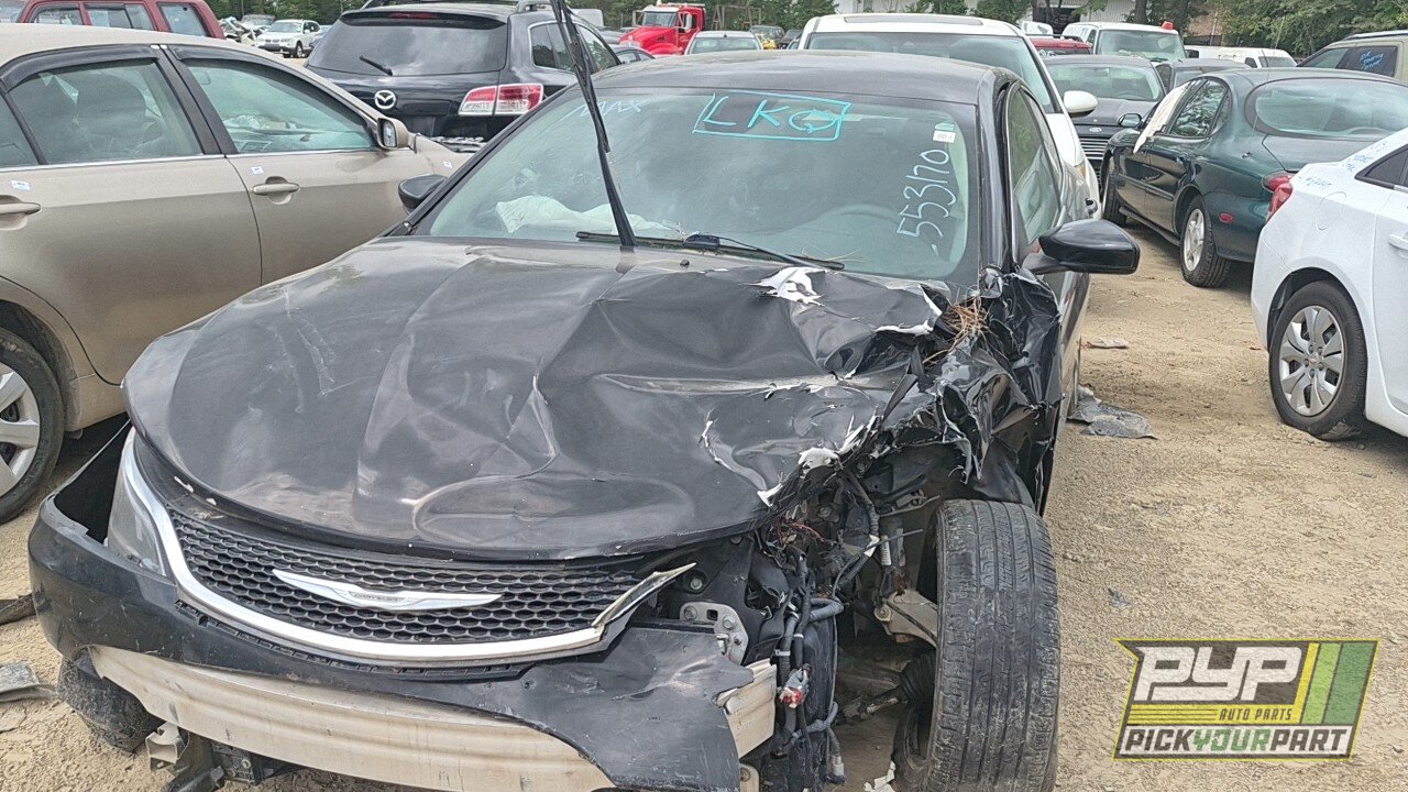 Photo of 2015 Chrysler 200