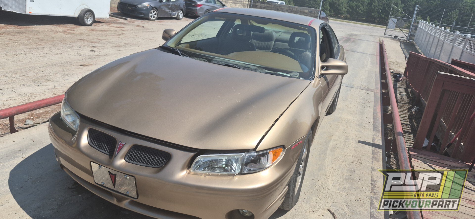 Photo of 1998 Pontiac Grand Prix