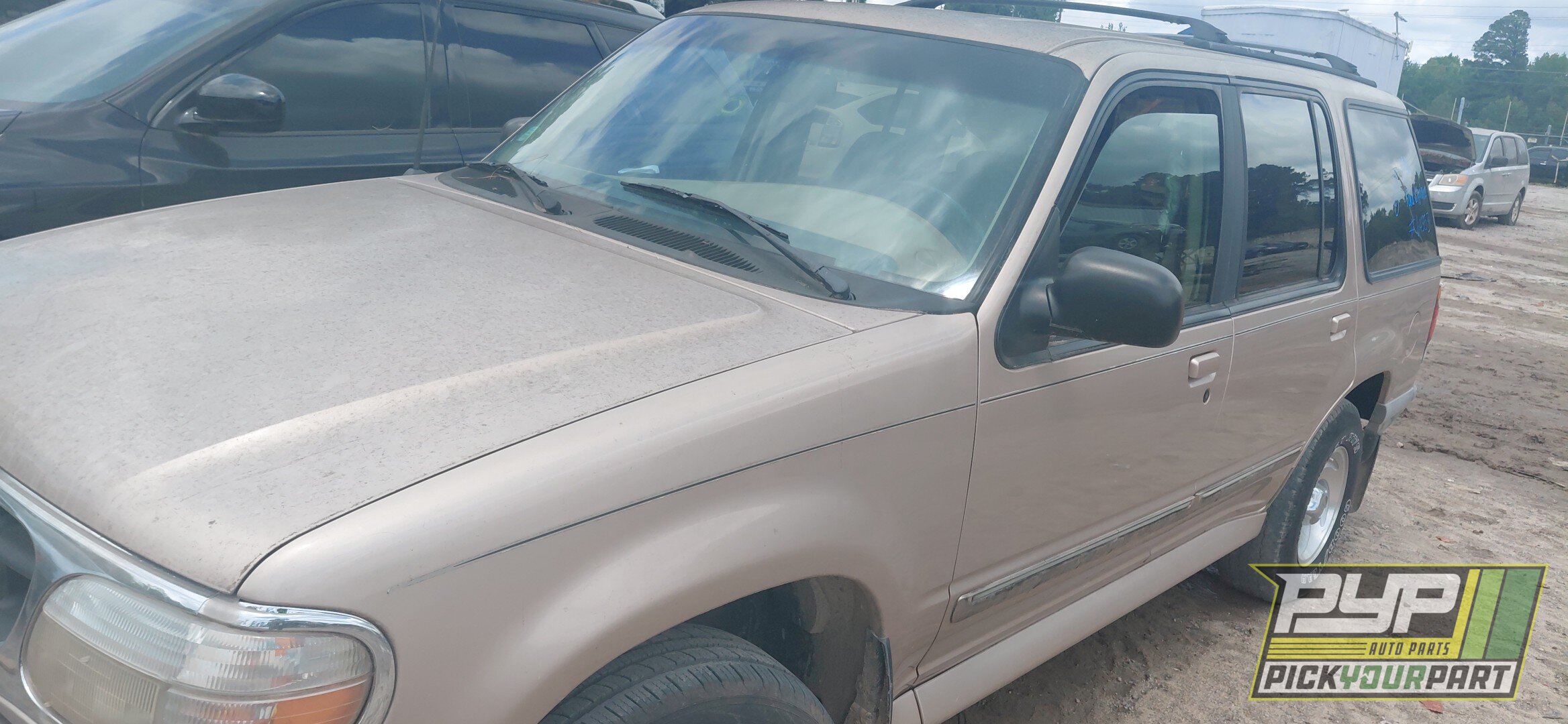 Photo of 1996 Ford Explorer
