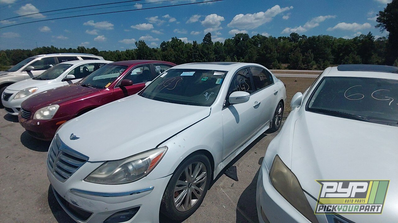 Photo of 2013 Hyundai Genesis