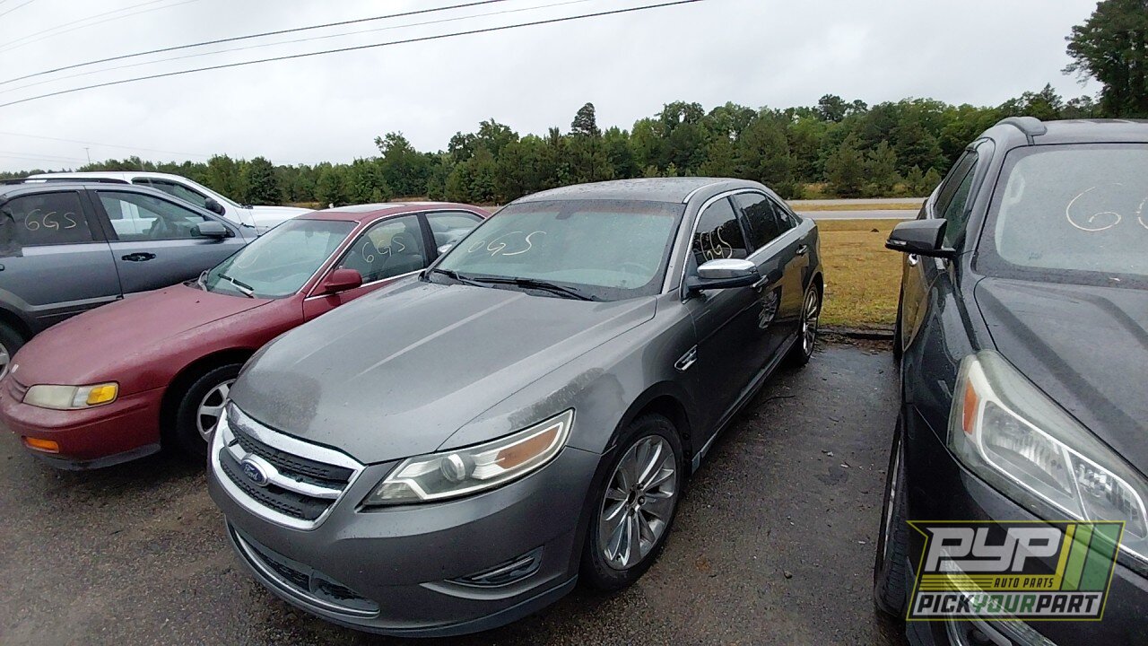 Photo of 2011 Ford Taurus