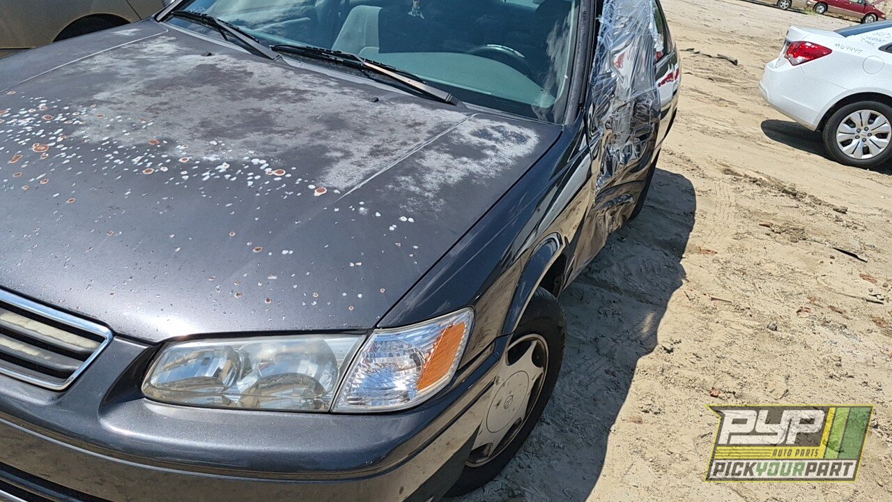 Photo of 2000 Toyota Camry