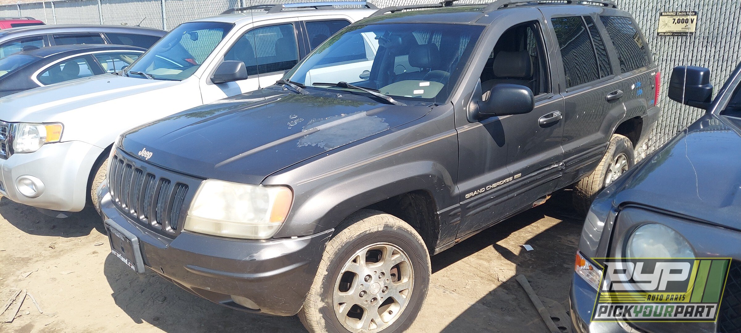 Photo of 1999 Jeep Grand Cherokee
