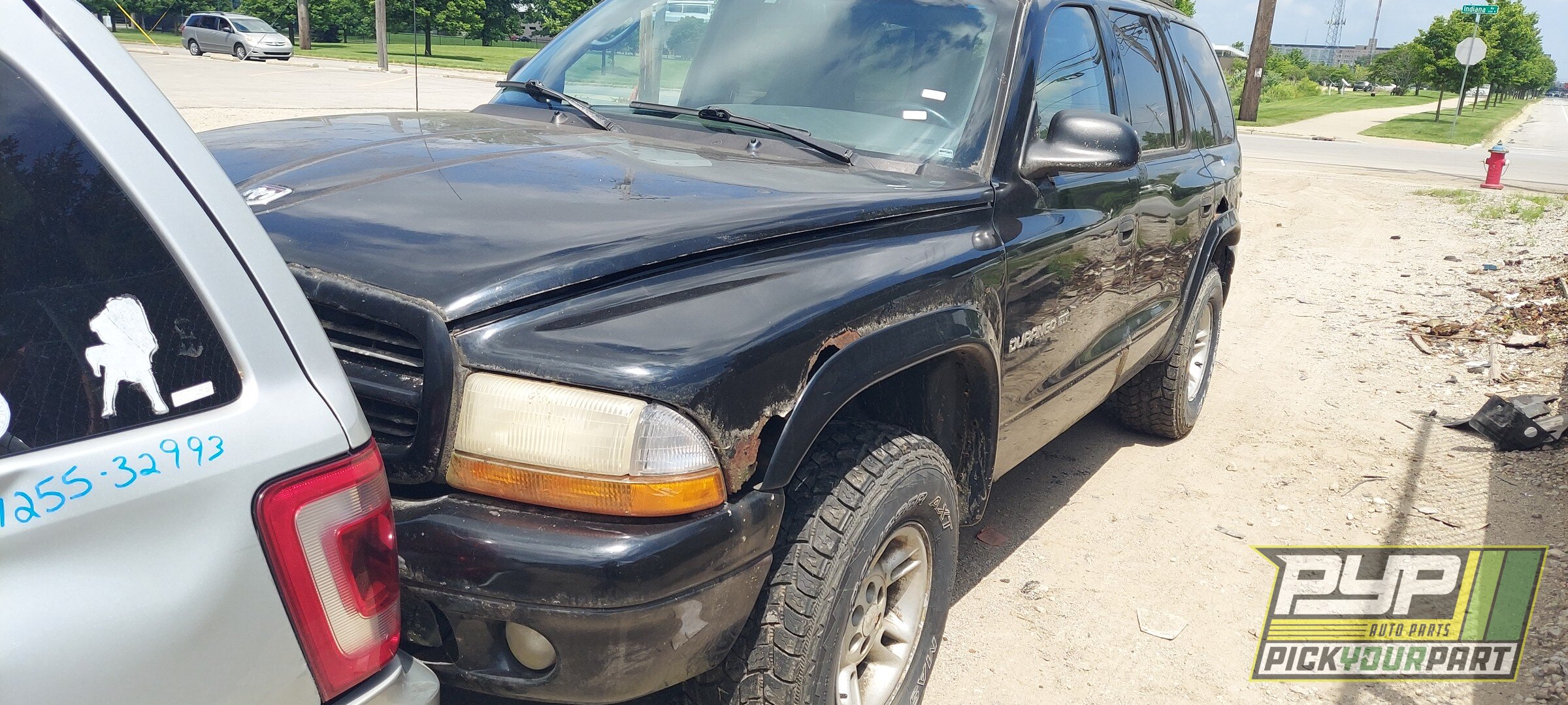 Photo of 1999 Dodge Durango