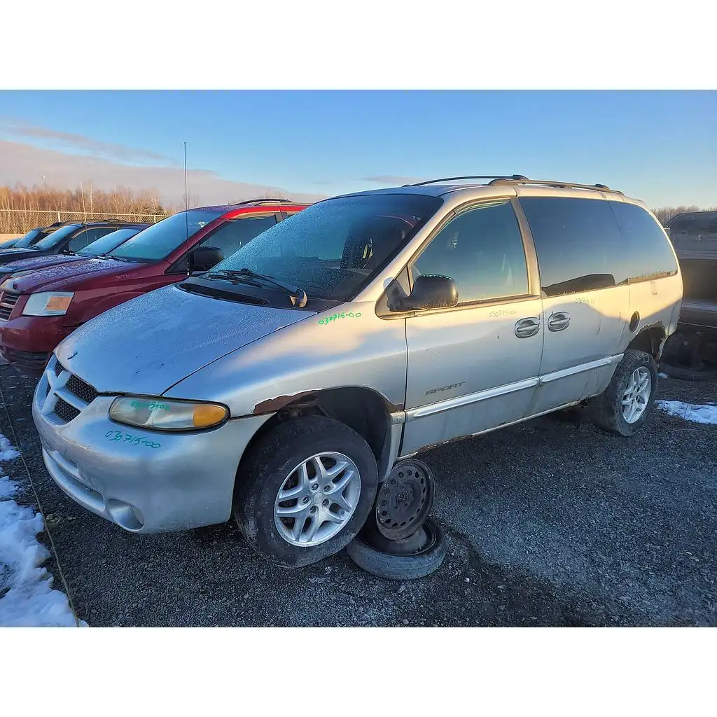 Photo of 2000 Dodge Caravan