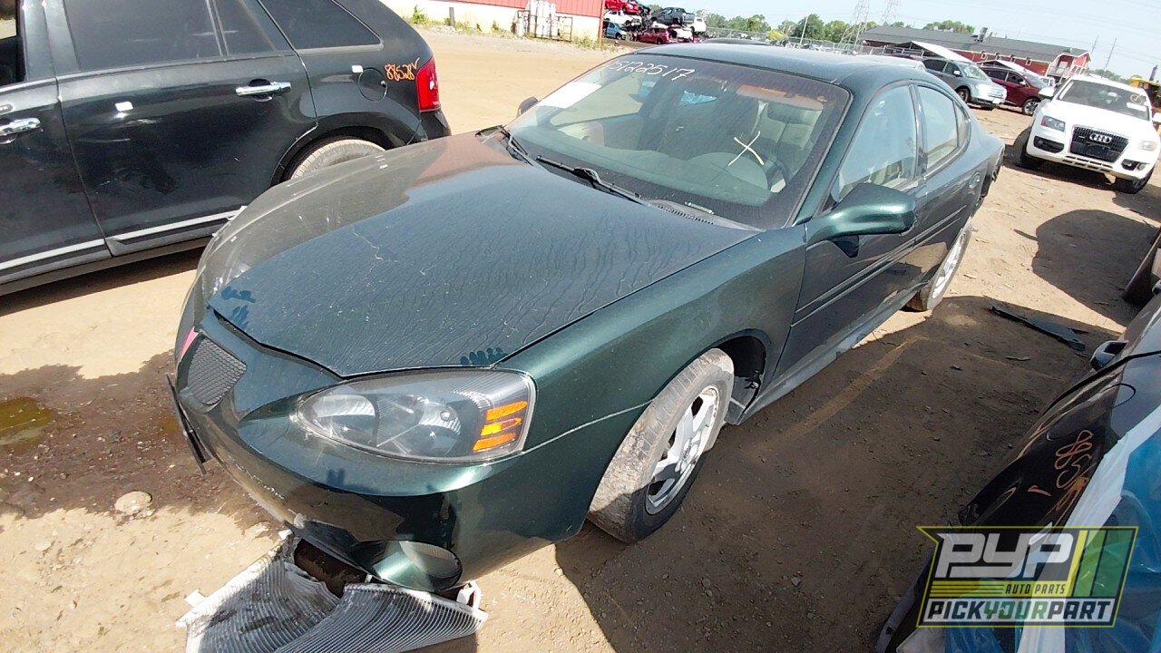 Photo of 2004 Pontiac Grand Prix