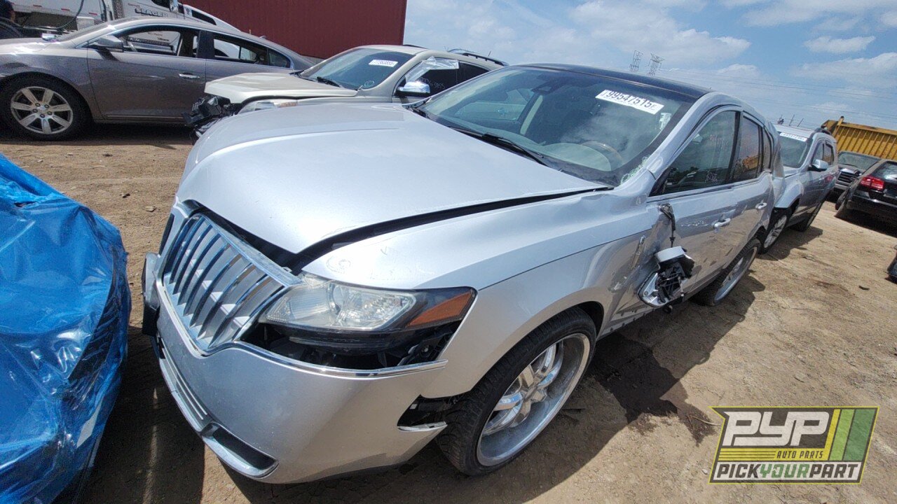 Photo of 2015 Lincoln Mkt