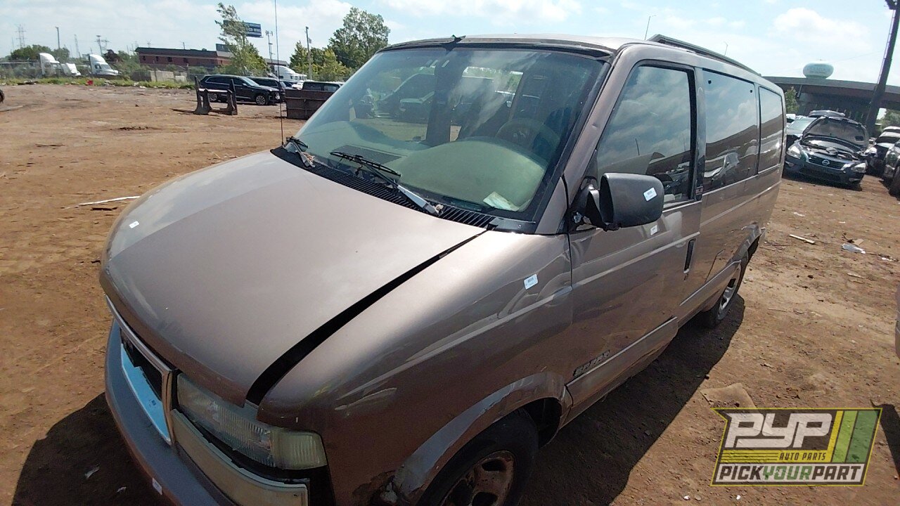 Photo of 2001 Gmc Safari