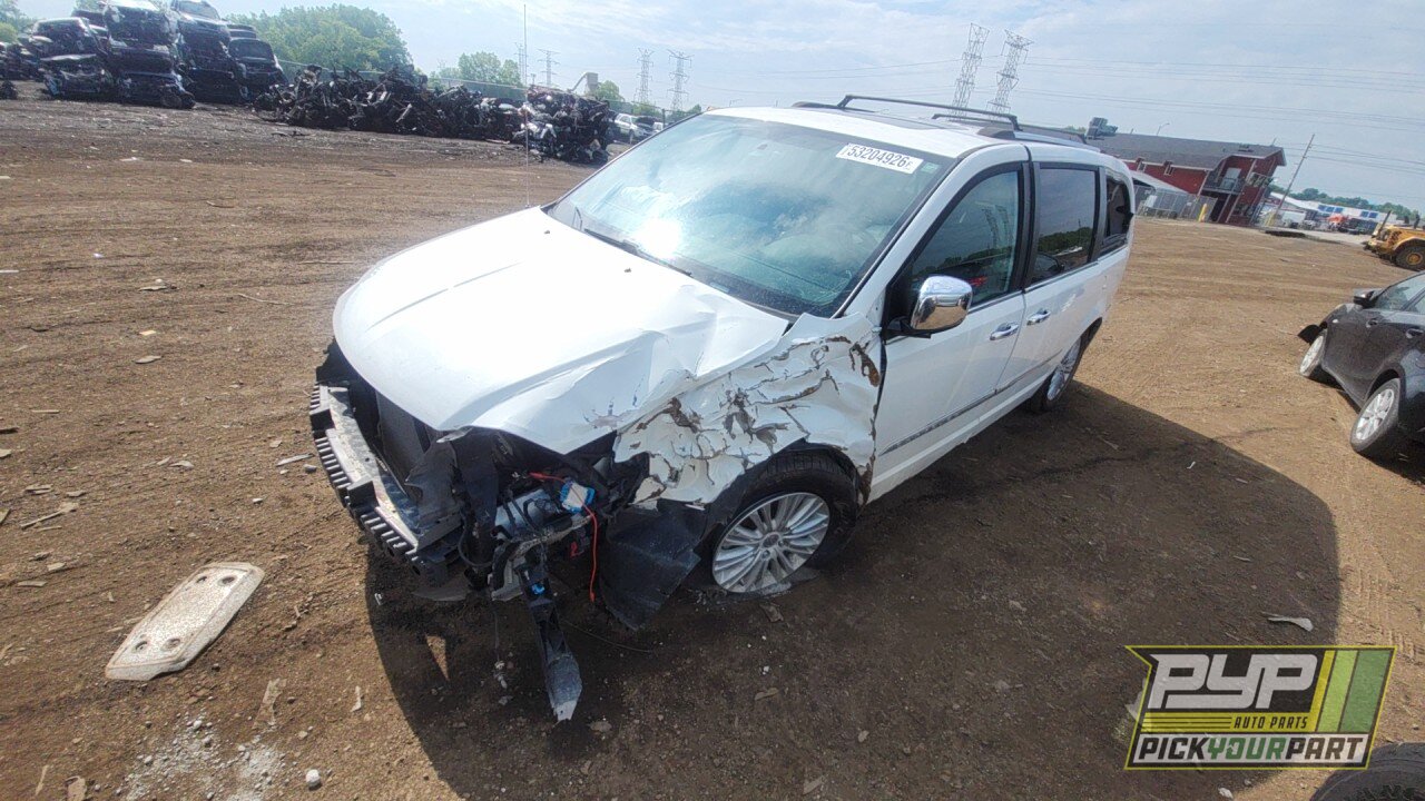 Photo of 2012 Chrysler Town & Country