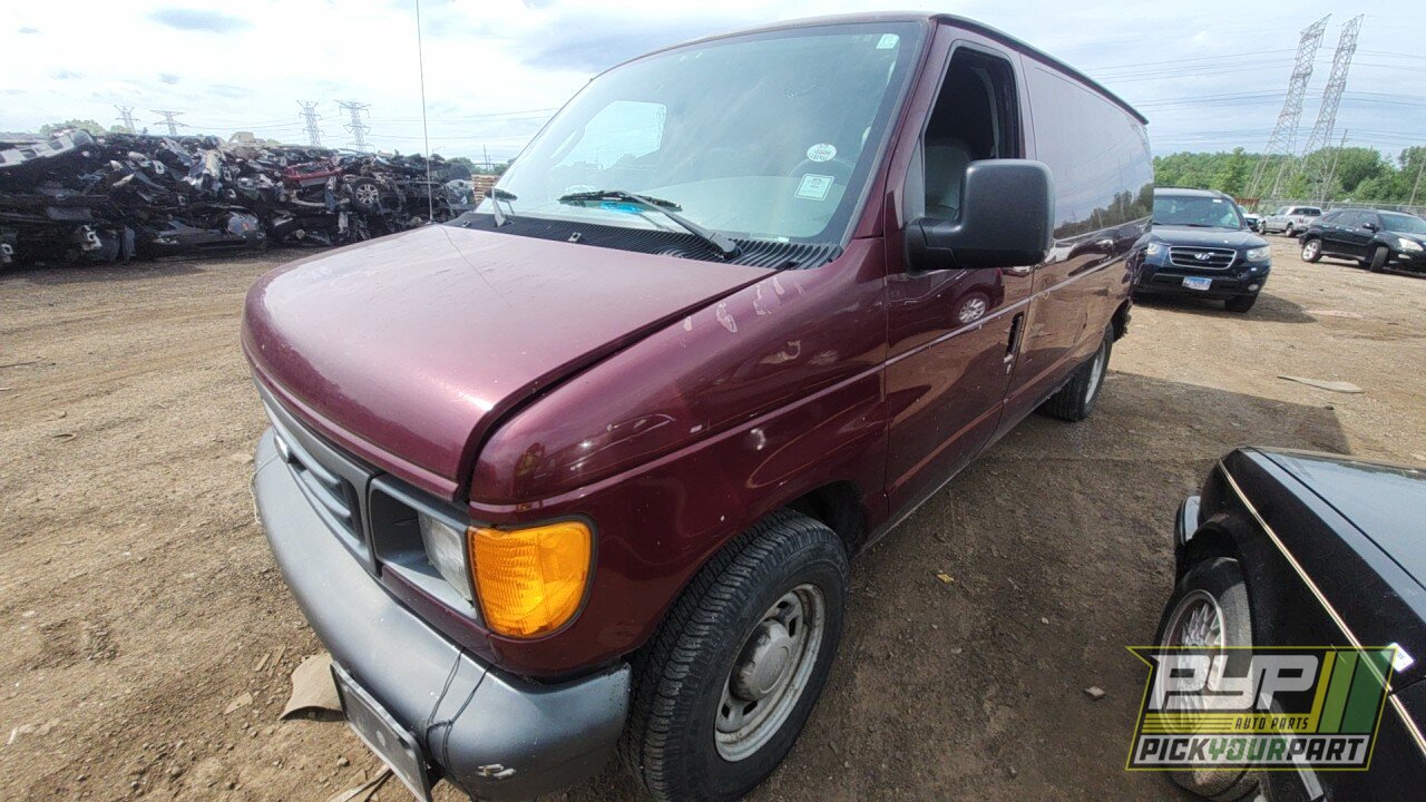 Photo of 2005 Ford E-150