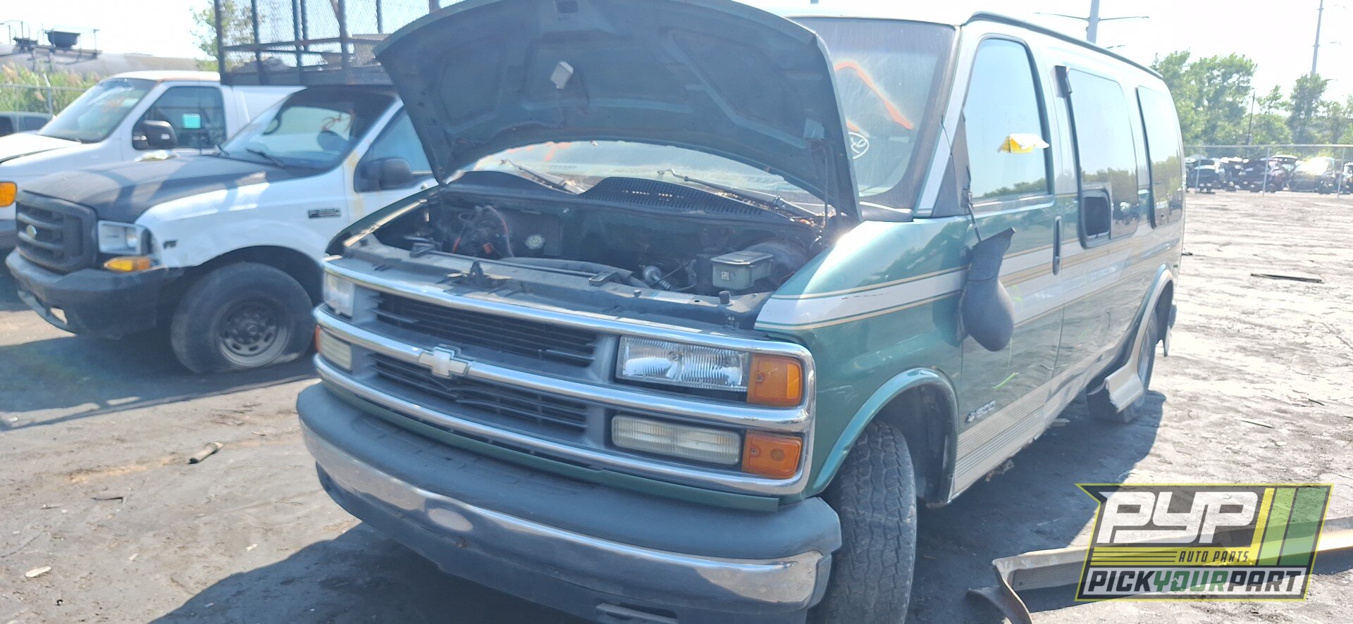 Photo of 1999 Chevrolet Express 1500